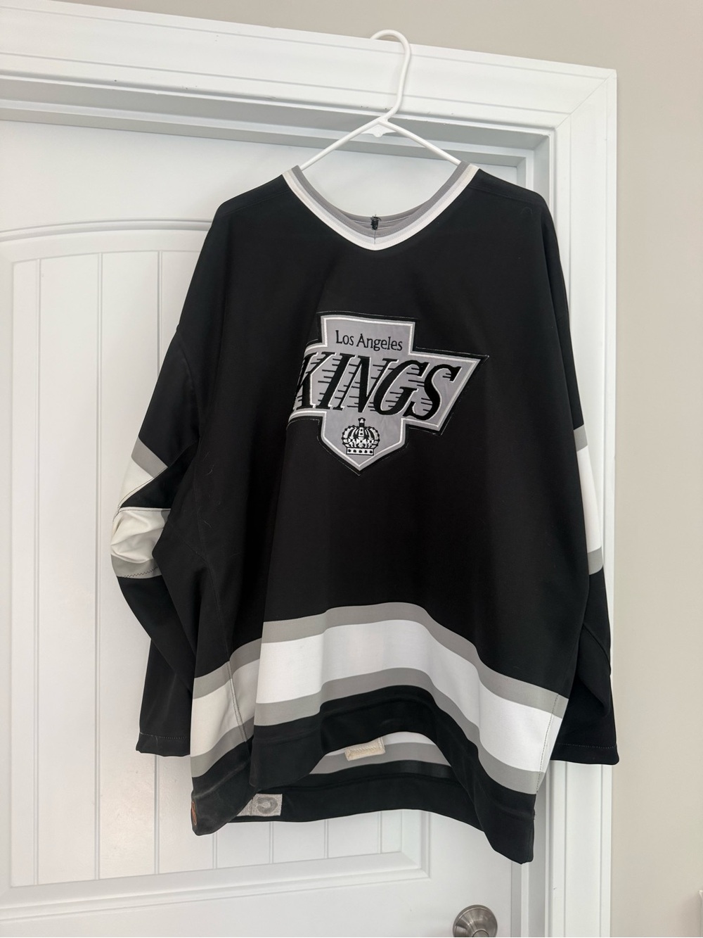 1990’s Kings NHL HRUDEY Original Jersey. This is the real thing!